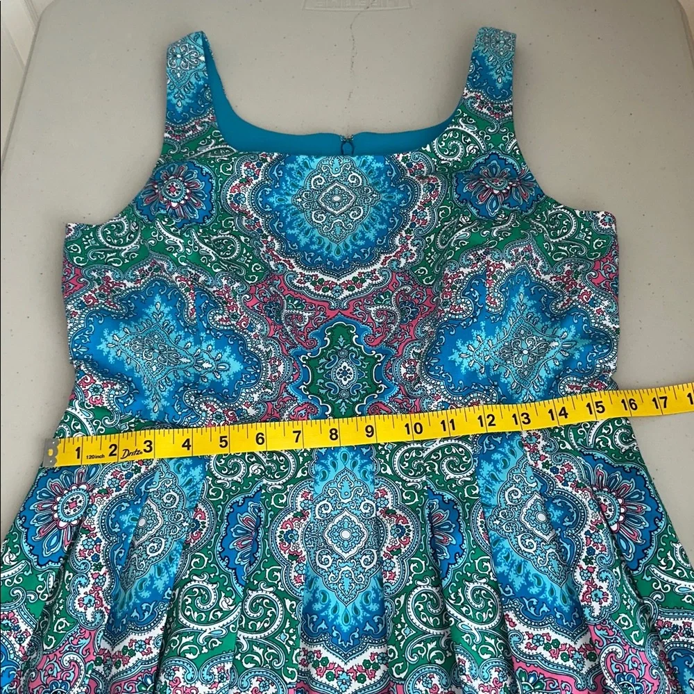 NWT  TALBOT Vibrant Blue and Green Paisley Midi Dress Size 6P - Picture 8 of 12